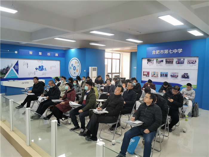 高二級部：同課異構(gòu)締結(jié)友誼、教研興校開拓天地(圖1)