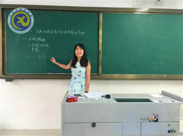 紫薇花開又一季，備課綢繆新學(xué)期(圖2)