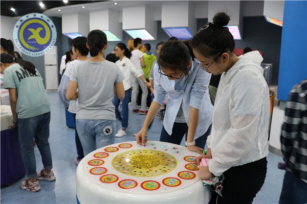 城鄉(xiāng)共建 生命如花 幸福綻放(圖4)