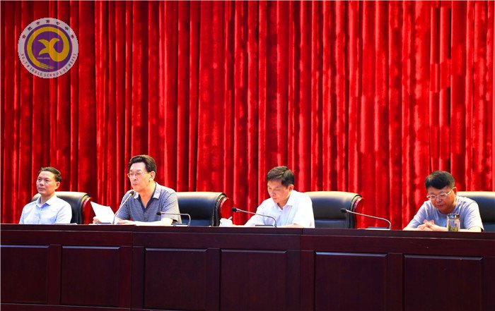 公正客觀年度考核 評優(yōu)評先師德典范(圖2)