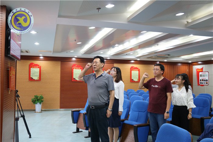 表彰優(yōu)秀樹典型 激勵黨員爭先進(圖2)