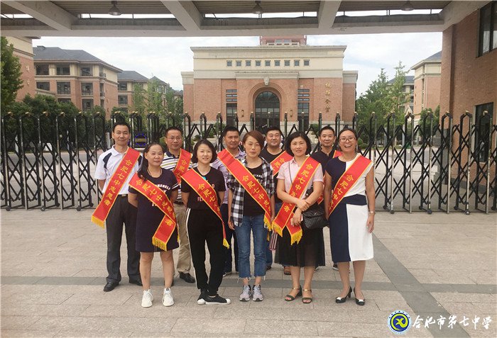 大愛無言 守望成長(zhǎng)(圖3)