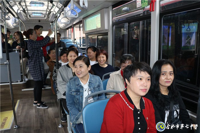 557路公交線正式開通，有效破解七中師生出行難題(圖6)