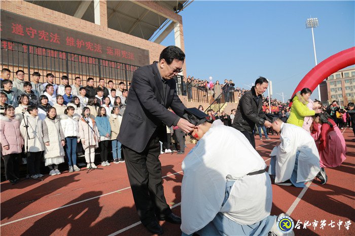 立德修身立志成人，力行求真力求成才(圖6)