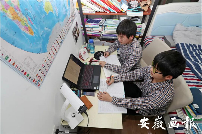 安徽畫報(bào)：疫情下“空課”怎么上，何時(shí)能返校？省教育廳這樣說(shuō)(圖9)