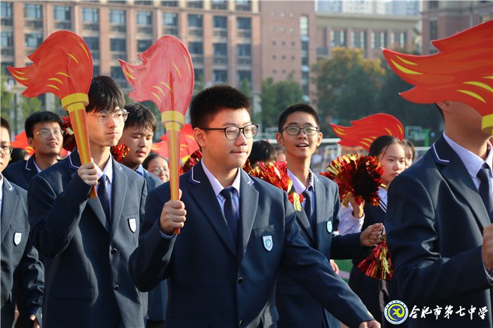 青春作伴歌舞盛  家國在心意氣揚(yáng)(圖3)