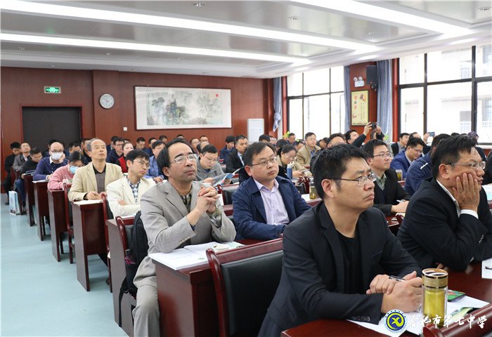 合肥市舉行高中新課程新教材實(shí)施報告會(圖4)