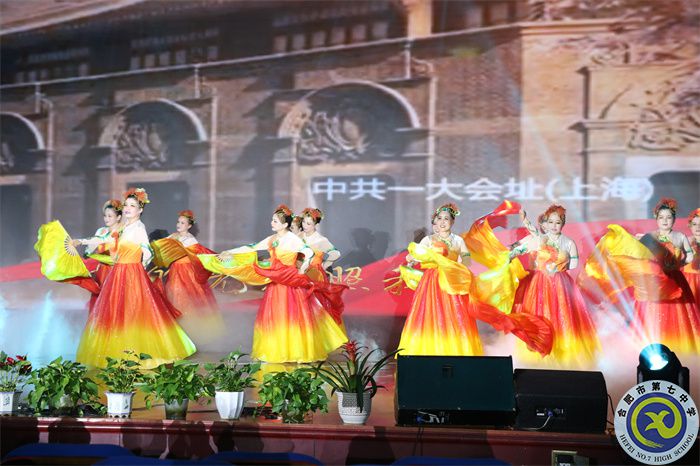 1唱支山歌給黨聽(tīng)2.jpg