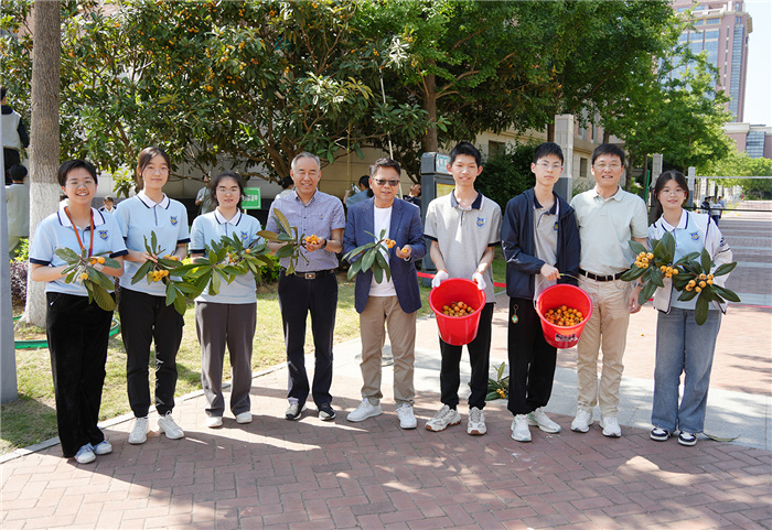 共享枇杷甜蜜    傳承勞動(dòng)精神——“夏收節(jié)”系列活動(dòng)（二）(圖1)